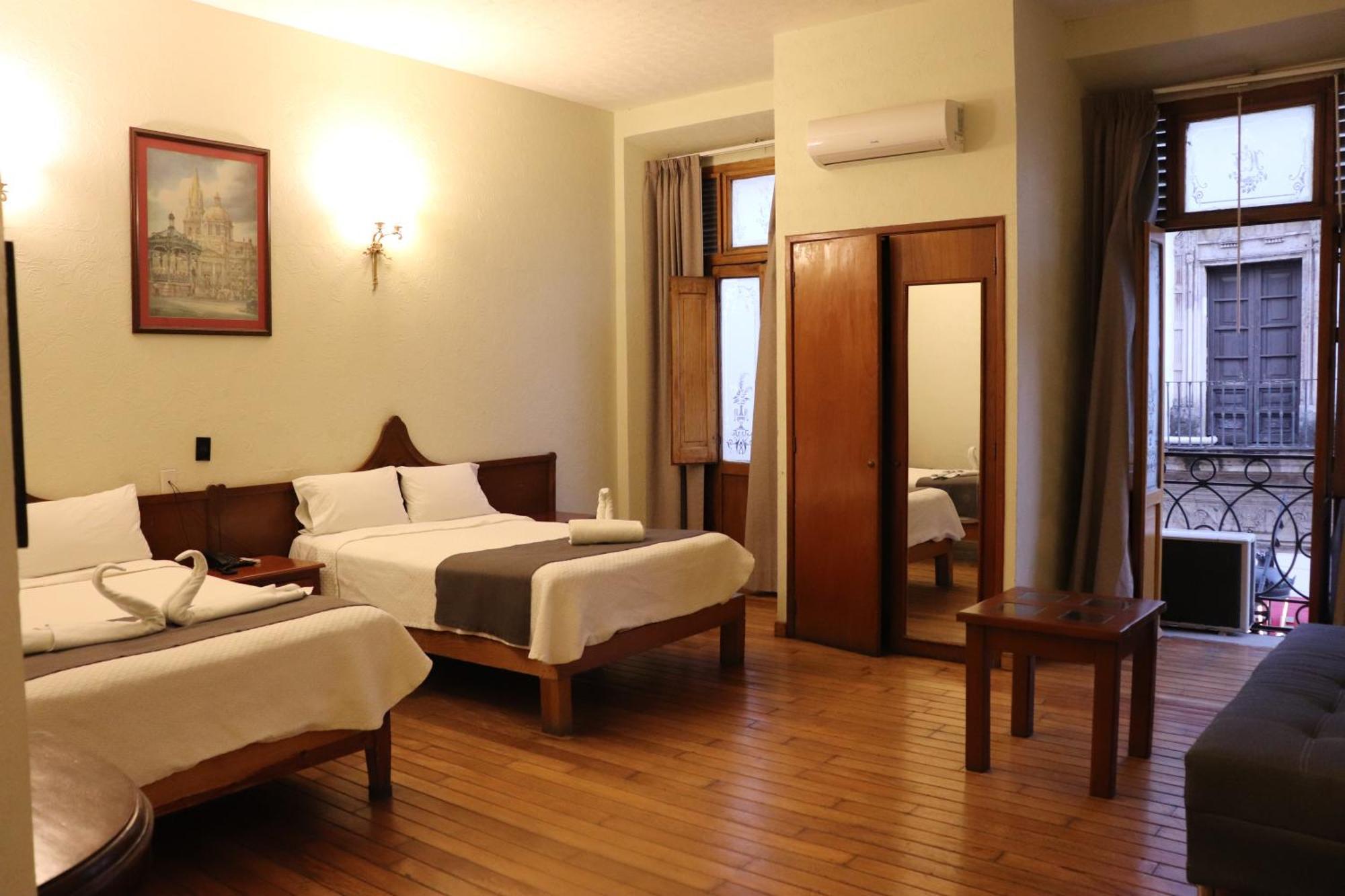 גואדלחארה Hotel Frances מראה חיצוני תמונה