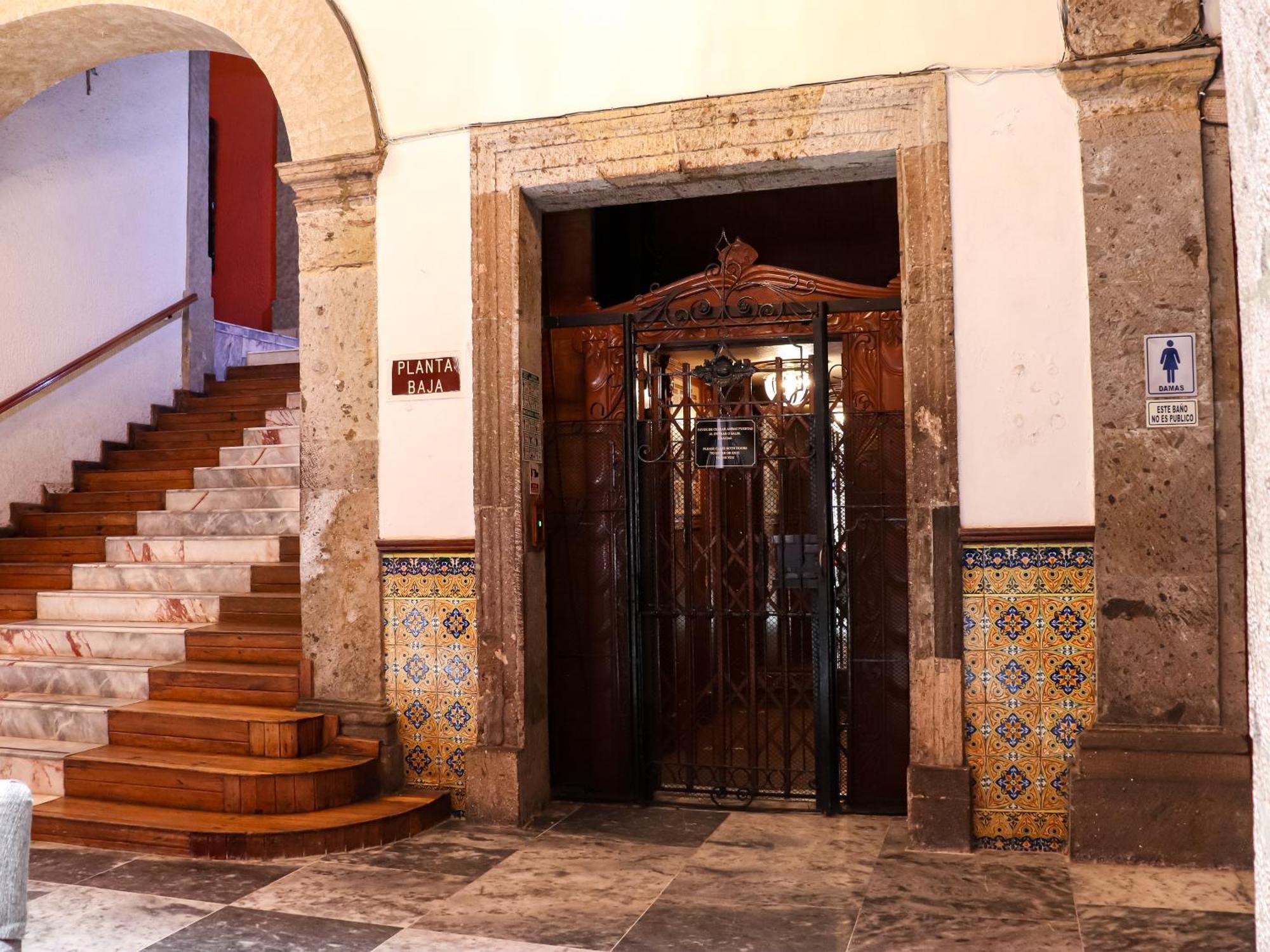 גואדלחארה Hotel Frances מראה חיצוני תמונה