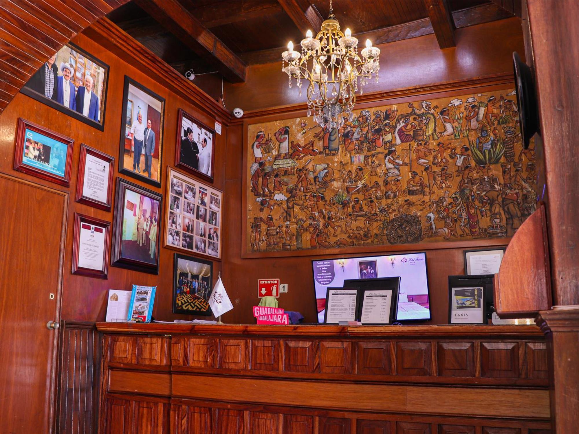 גואדלחארה Hotel Frances מראה חיצוני תמונה
