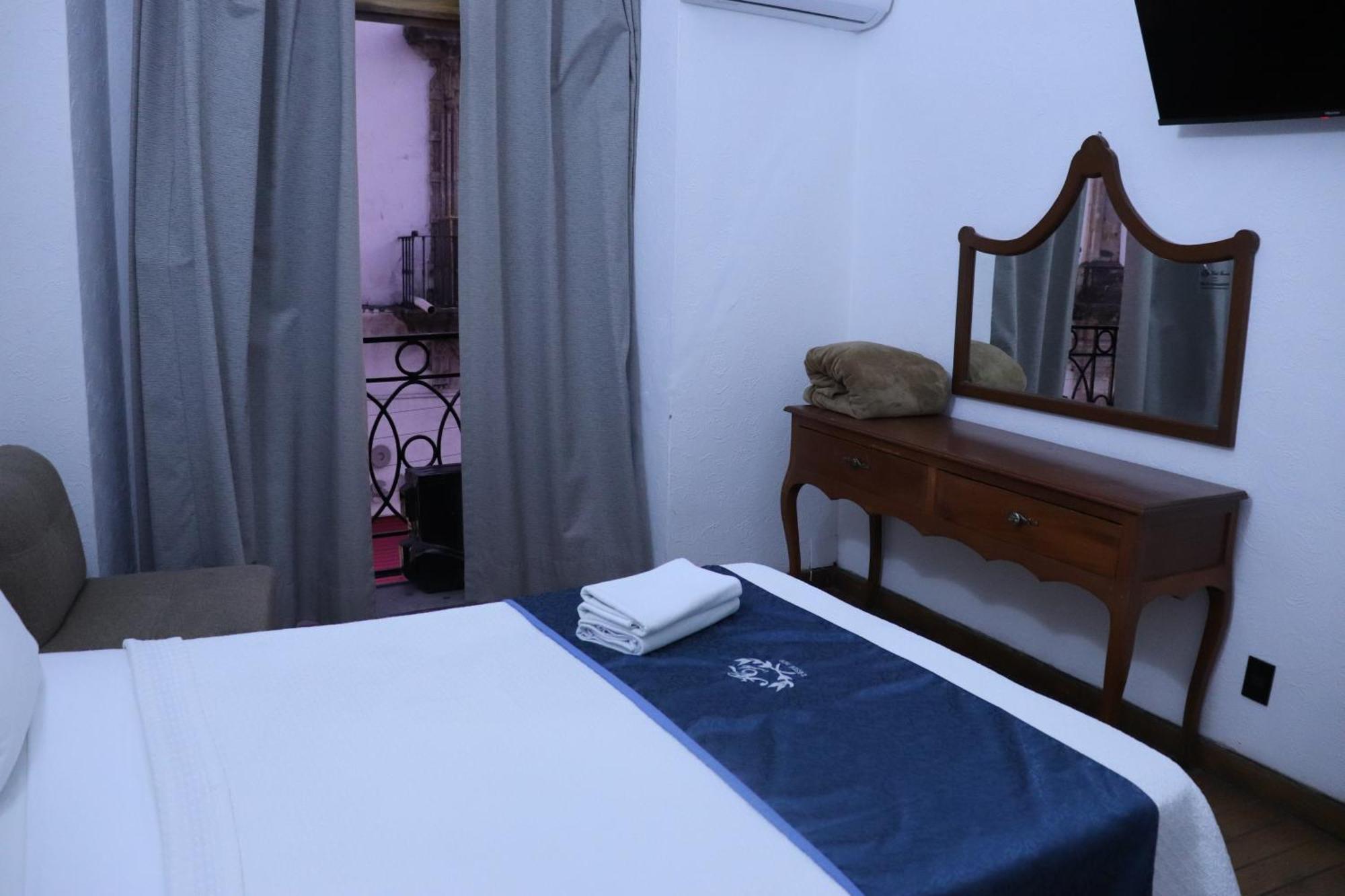גואדלחארה Hotel Frances מראה חיצוני תמונה