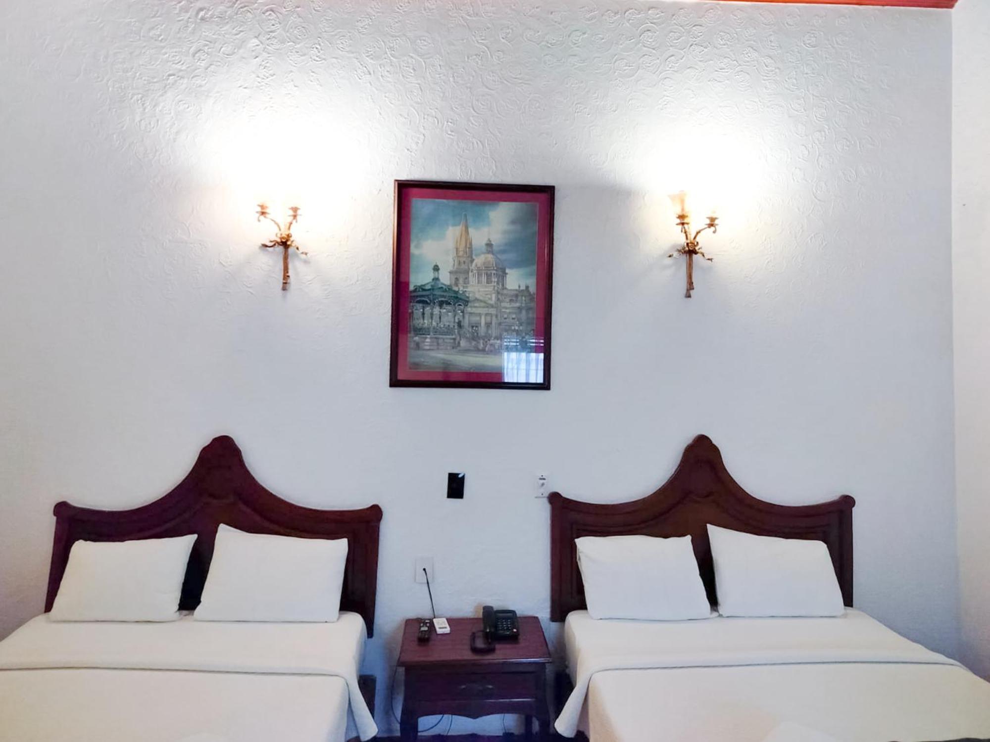 גואדלחארה Hotel Frances מראה חיצוני תמונה