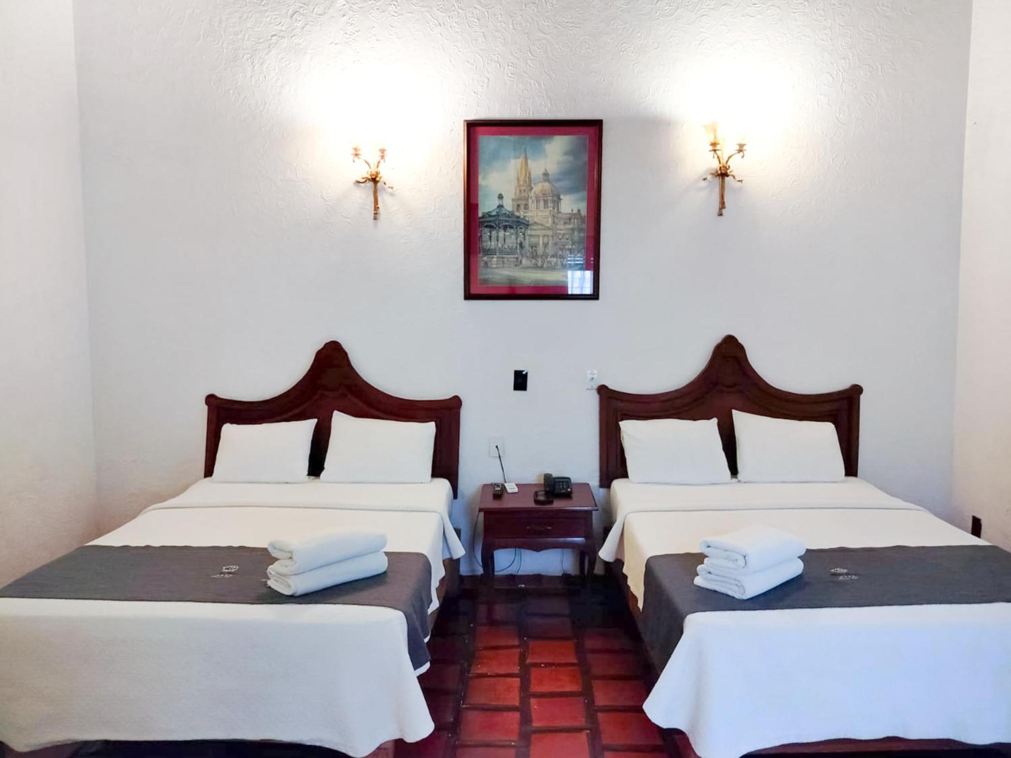 גואדלחארה Hotel Frances מראה חיצוני תמונה